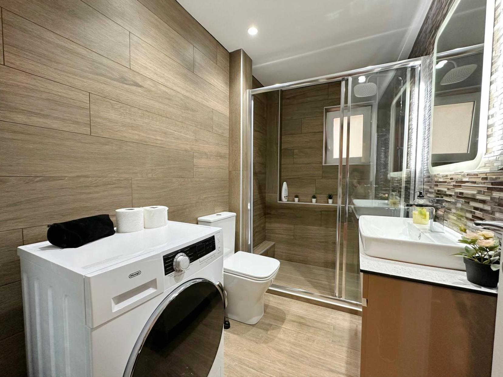 Wsd Sfaelou Apartment Hotel Афіни Екстер'єр фото