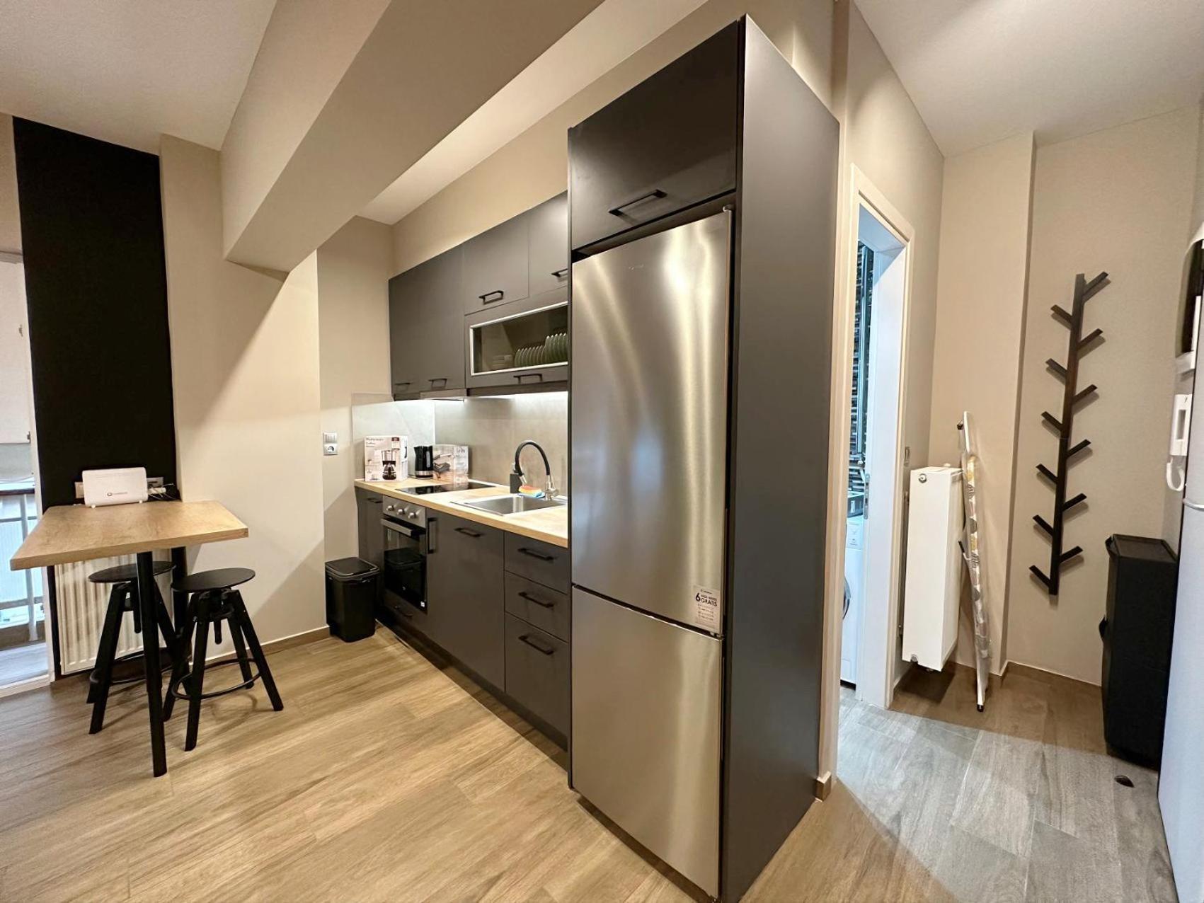 Wsd Sfaelou Apartment Hotel Афіни Екстер'єр фото